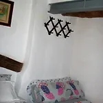 Luna11 *